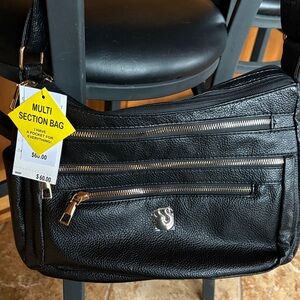 Gloria Vanderbilt Black faux leather purse